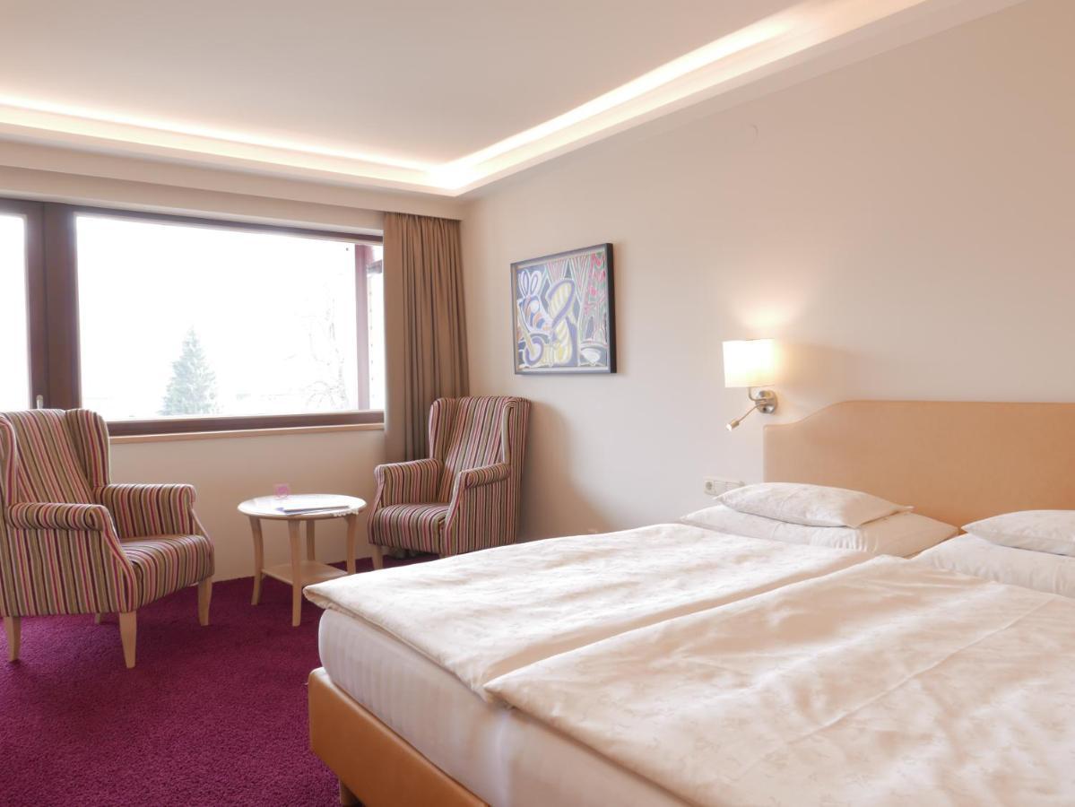 צל-אם-זי Alpin- Das Sporthotel, Summercard Included May - September מראה חיצוני תמונה
