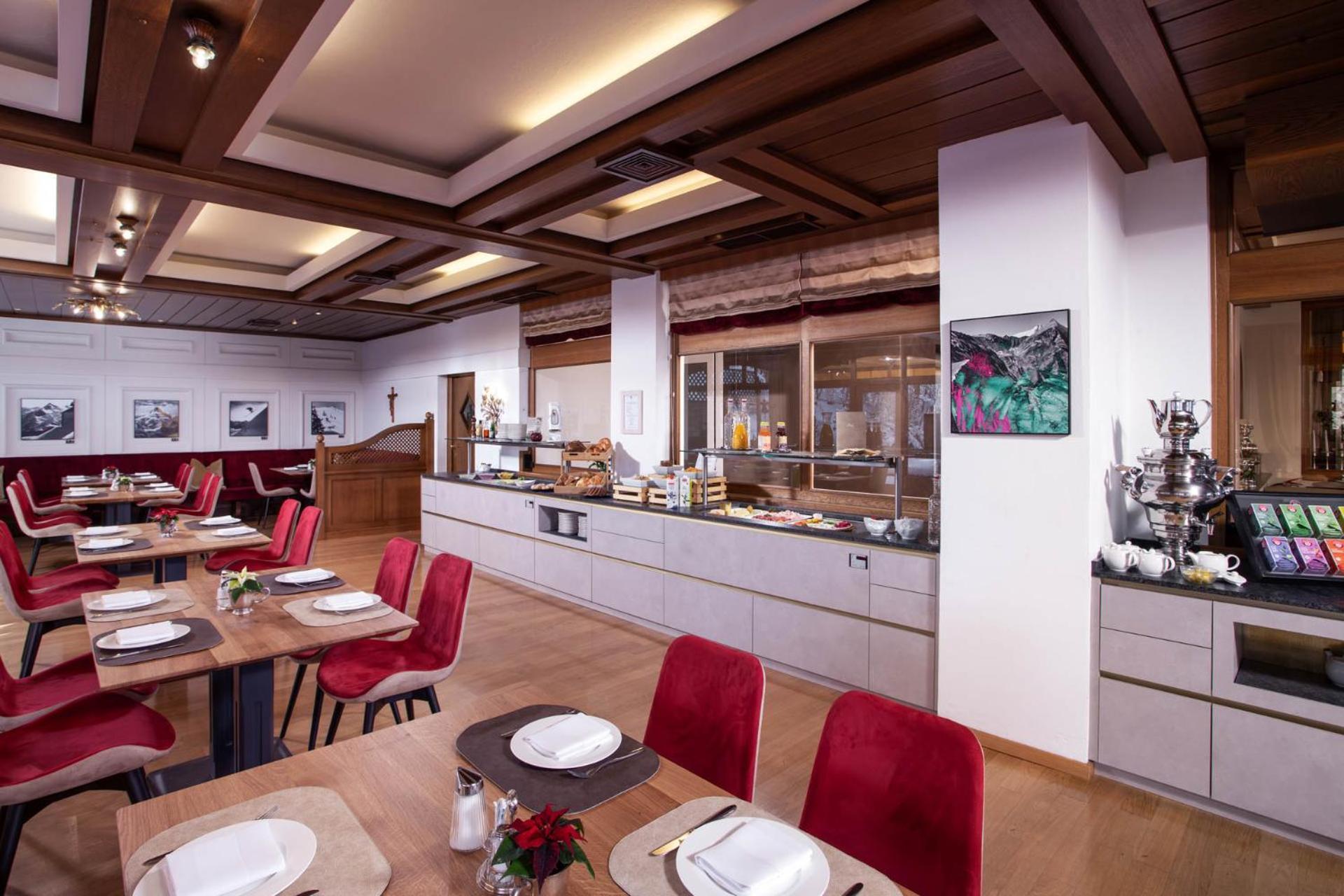 צל-אם-זי Alpin- Das Sporthotel, Summercard Included May - September מראה חיצוני תמונה