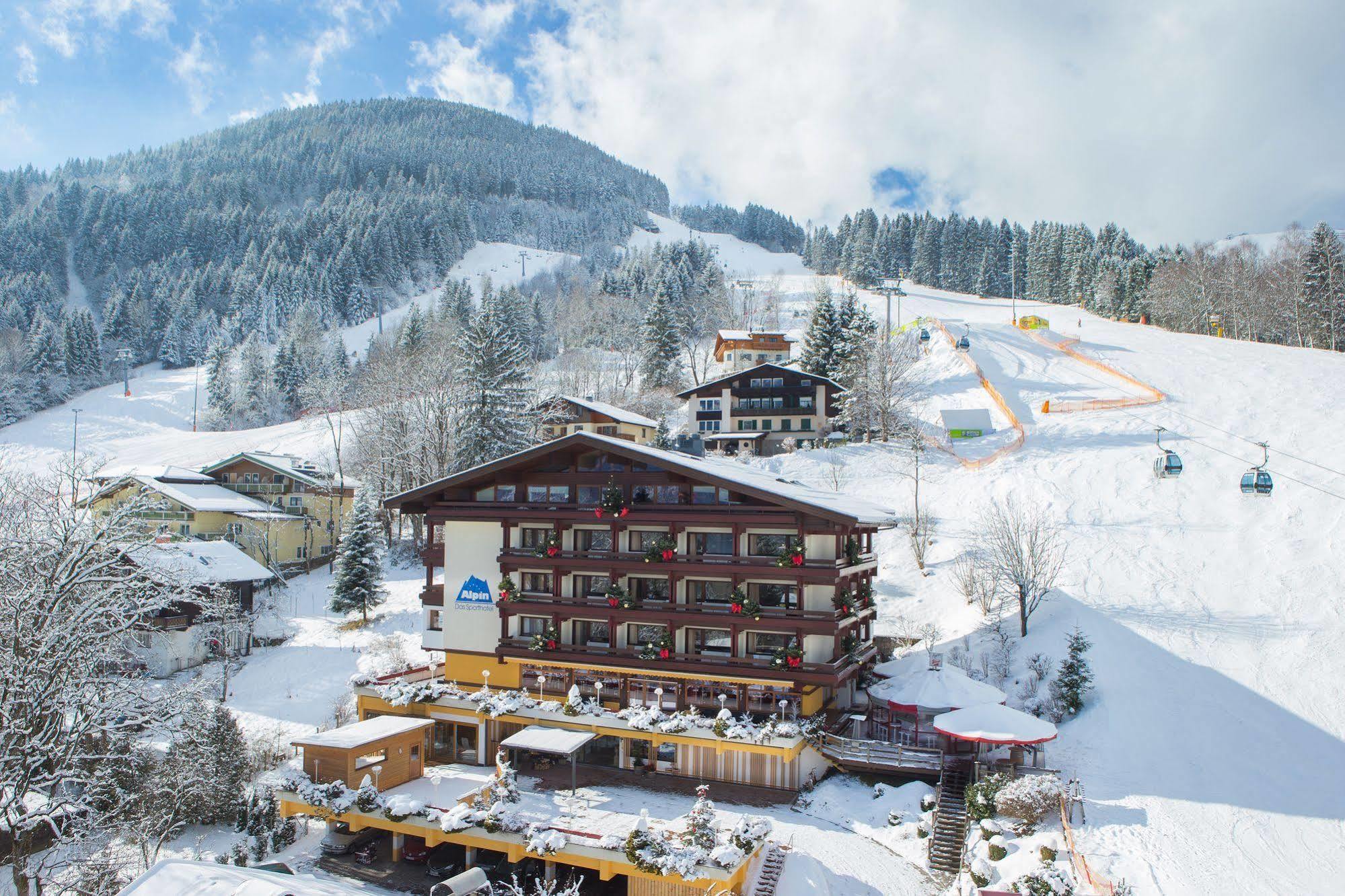 צל-אם-זי Alpin- Das Sporthotel, Summercard Included May - September מראה חיצוני תמונה