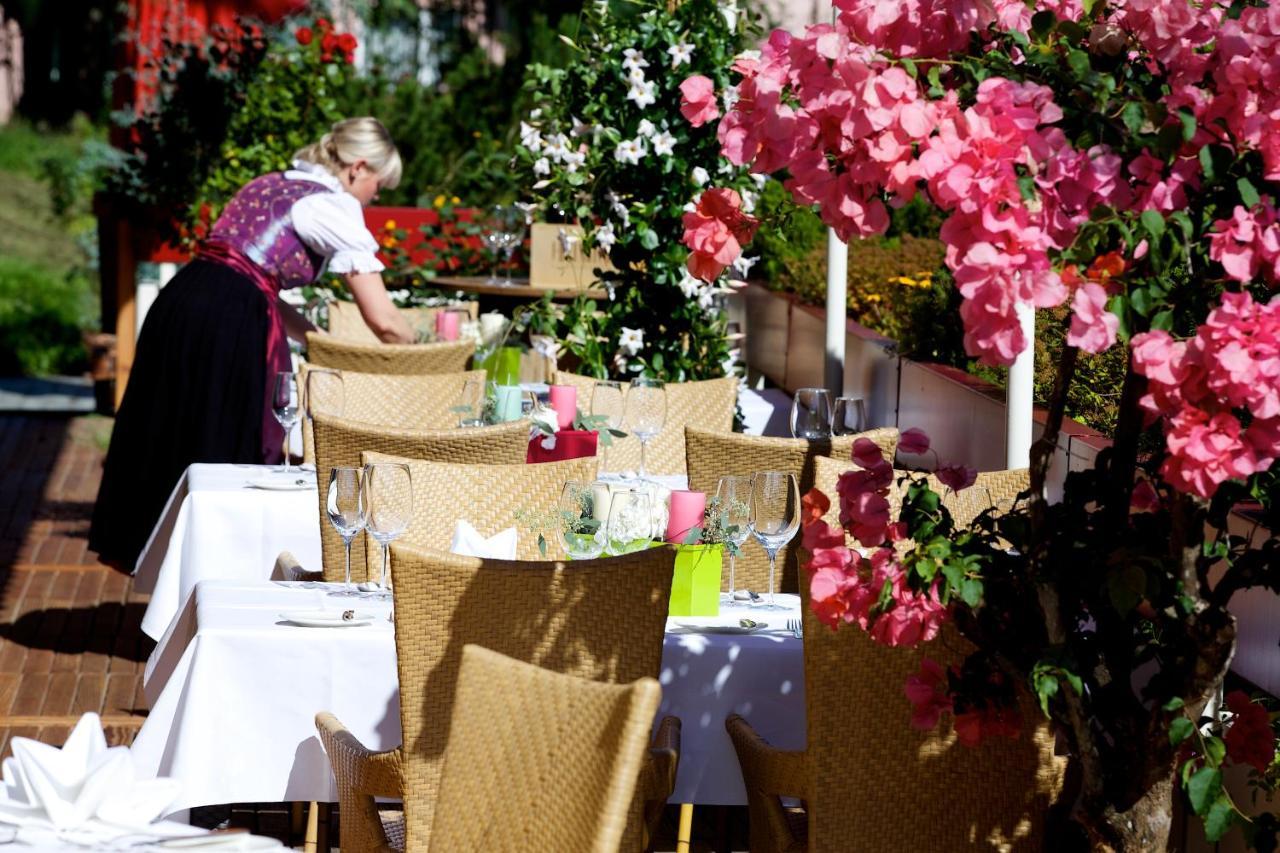 צל-אם-זי Alpin- Das Sporthotel, Summercard Included May - September מראה חיצוני תמונה
